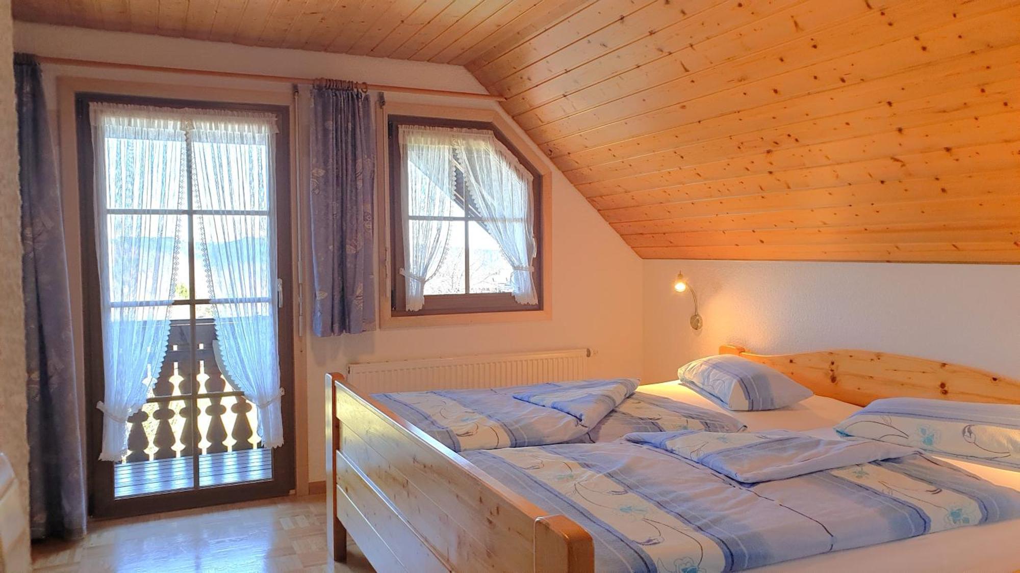 Haus Am Kreuzbuehl Apartment Dachsberg im Schwarzwald Bagian luar foto